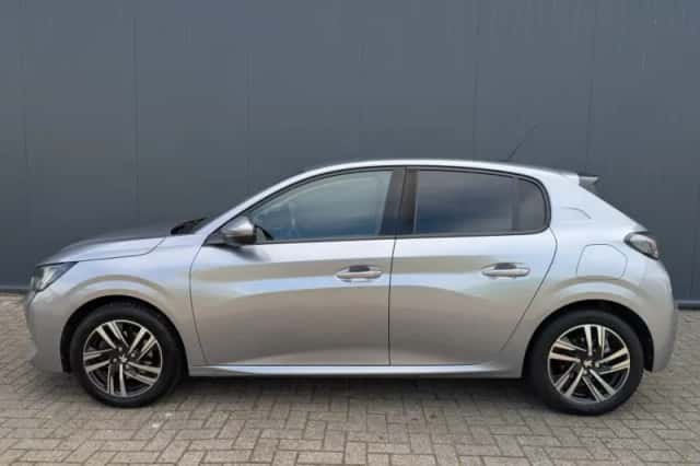 Peugeot 208 (2020) thumbnail 6