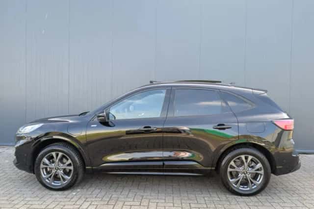 Ford Kuga (2022) thumbnail 6