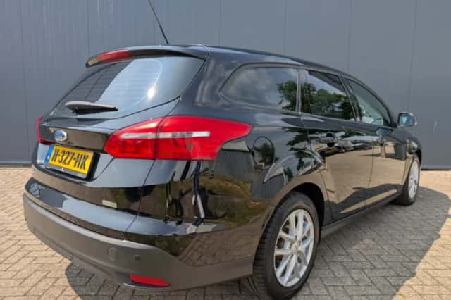Ford Focus (2016) thumbnail 4