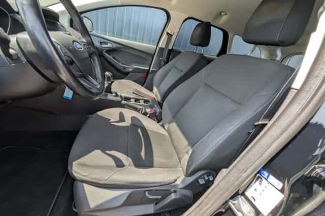 Ford Focus (2016) thumbnail 5