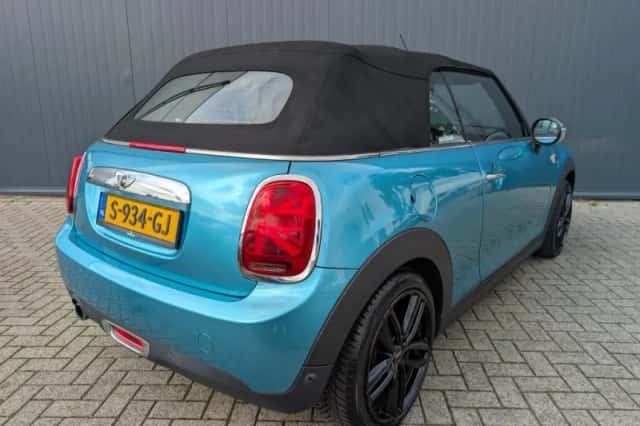 MINI Cooper (2017) thumbnail 6