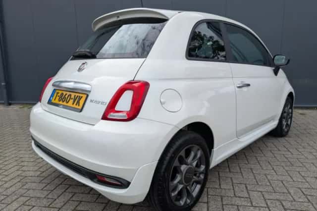 Fiat 500 (2022) thumbnail 3