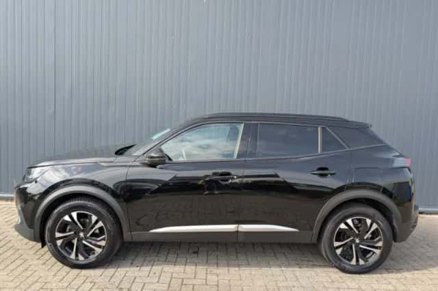Peugeot 2008 (2020) thumbnail 6