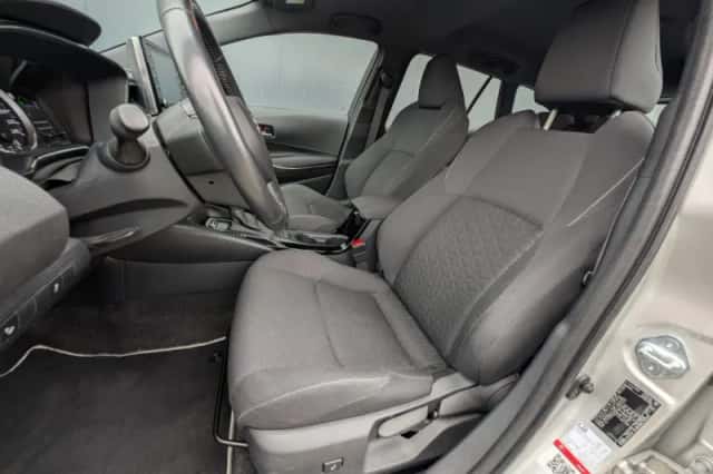 Toyota Corolla (2022) thumbnail 5
