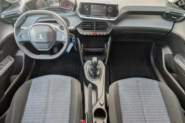 Peugeot 208 (2021) thumbnail 4