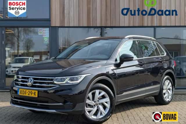 Volkswagen Tiguan (2022) thumbnail 1