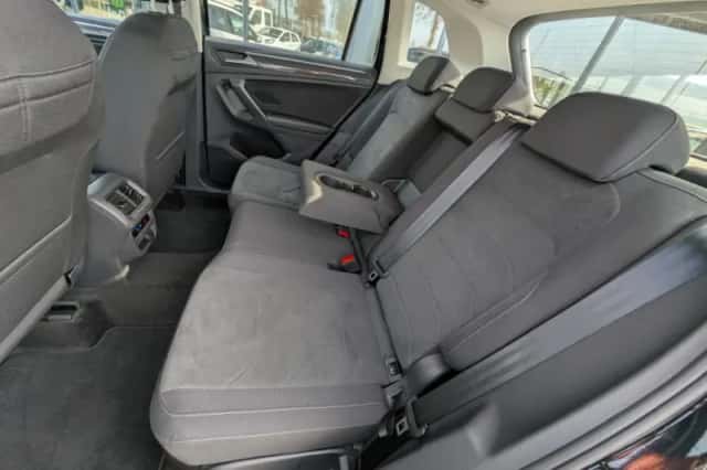 Volkswagen Tiguan (2022) thumbnail 6