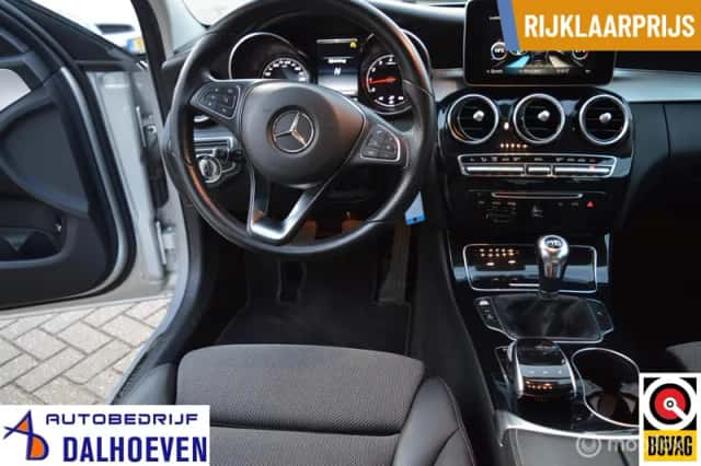 Mercedes-Benz C-Klasse (2014) thumbnail 2