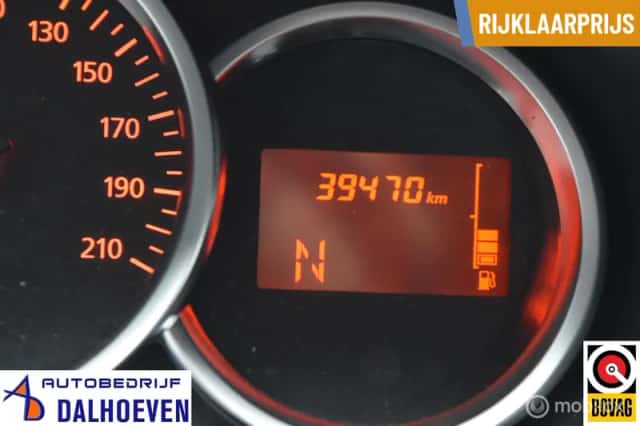 Dacia Sandero (2019) thumbnail 4