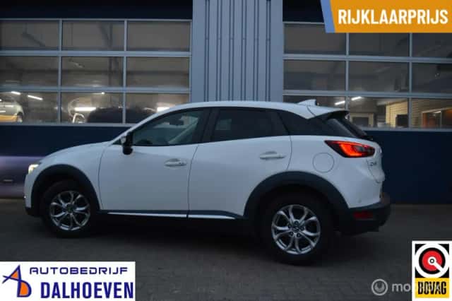 Mazda CX-3 (2016) thumbnail 5