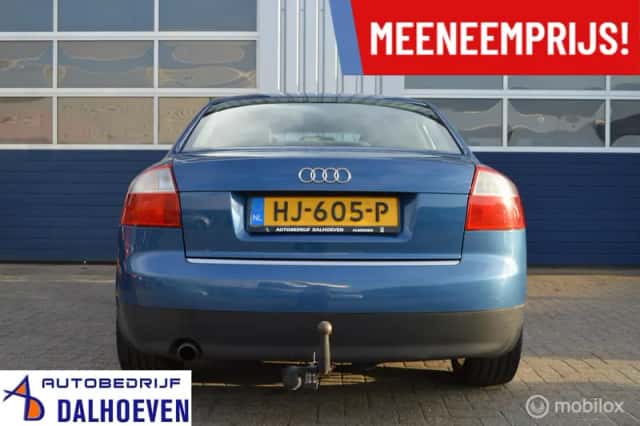 Audi A4 (2000) thumbnail 6