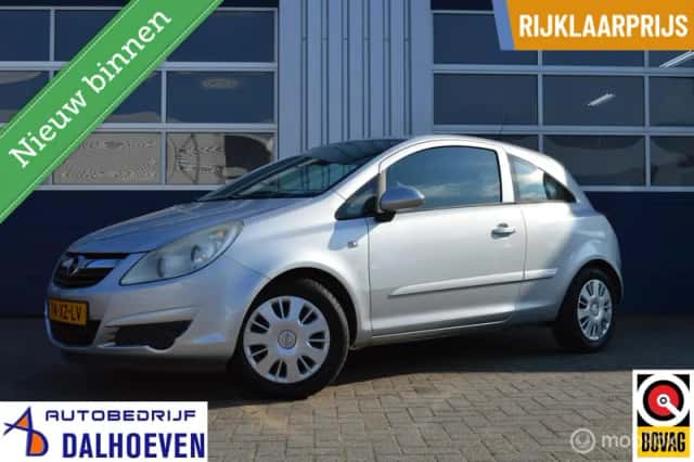 Opel Corsa (2007) thumbnail 3