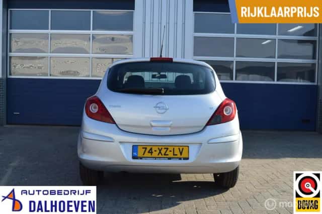 Opel Corsa (2007) thumbnail 6