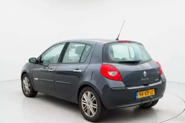 Renault Clio (2007) thumbnail 4