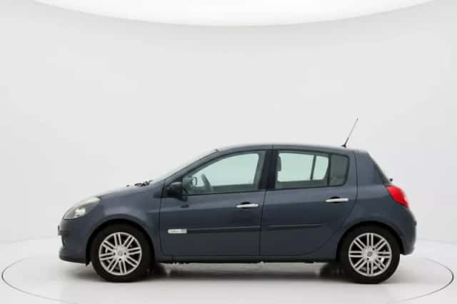 Renault Clio (2007) thumbnail 5