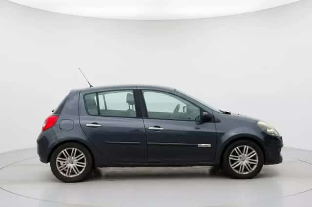 Renault Clio (2007) thumbnail 6