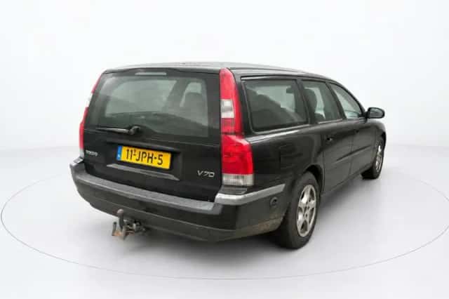 Volvo V70 (2000) thumbnail 3