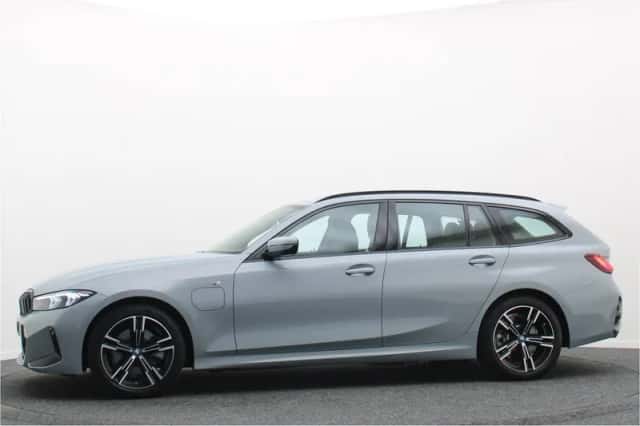 BMW 3-Serie (2024) thumbnail 3