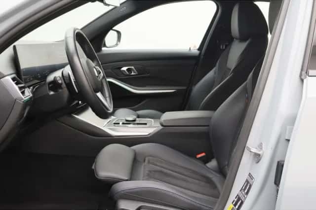 BMW 3-Serie (2024) thumbnail 6