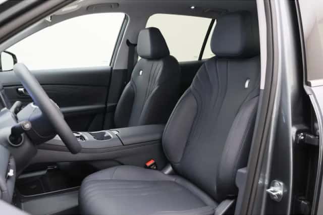 Geely Starray EM-i (2026) thumbnail 5