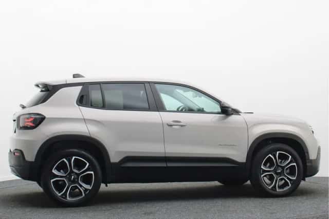 Jeep Avenger (2025) thumbnail 4