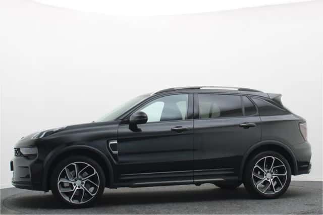 Lynk & Co 01 (2023) thumbnail 3