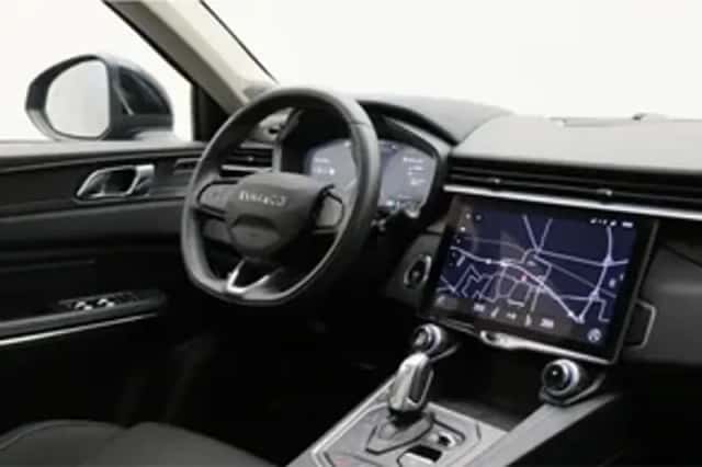 Lynk & Co 01 (2023) thumbnail 4