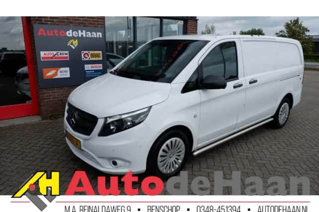 Mercedes-Benz Vito (2017) thumbnail 1