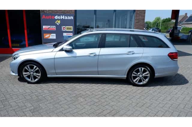 Mercedes-Benz E-Klasse (2013) thumbnail 3