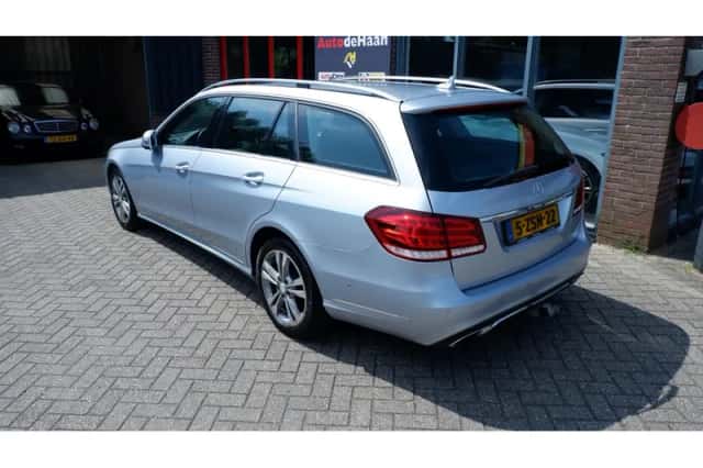 Mercedes-Benz E-Klasse (2013) thumbnail 4
