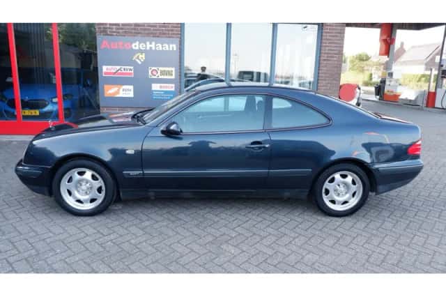 Mercedes-Benz CLK-Klasse (1998) thumbnail 2