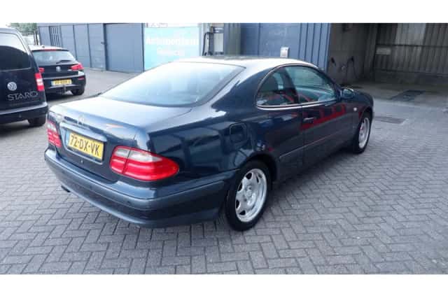 Mercedes-Benz CLK-Klasse (1998) thumbnail 4