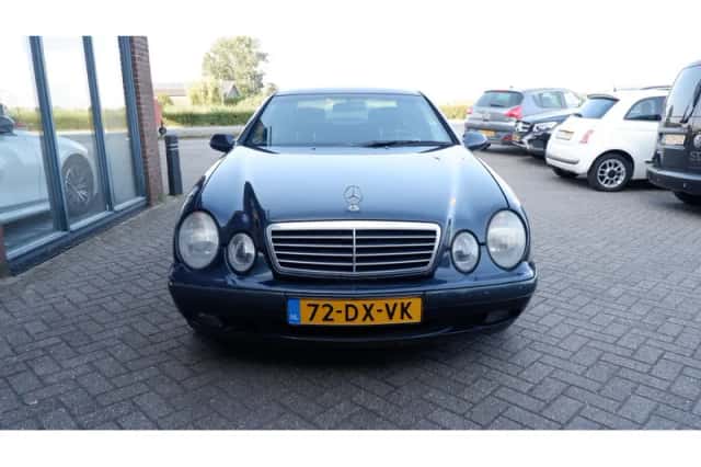 Mercedes-Benz CLK-Klasse (1998) thumbnail 6