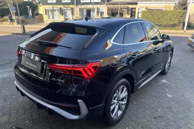 Audi Q3 (2024) thumbnail 3