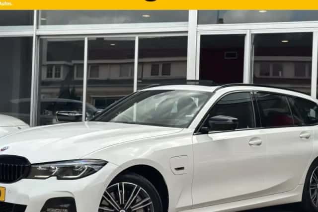 BMW 3-Serie (2022) thumbnail 1