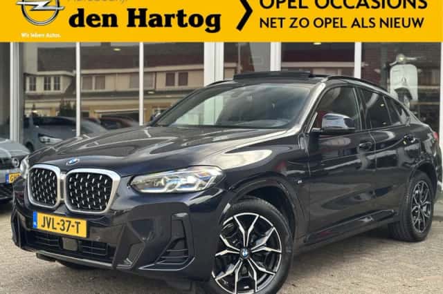 BMW X4 (2024) thumbnail 1