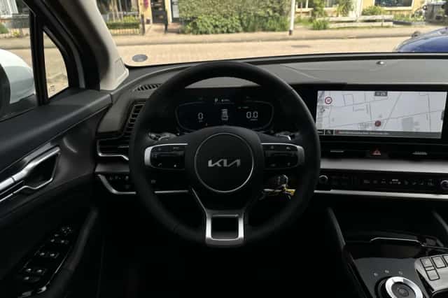 Kia Sportage (2025) thumbnail 4