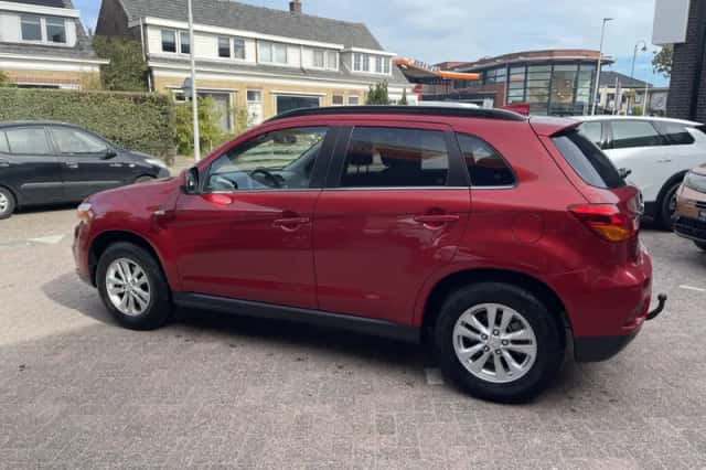 Mitsubishi ASX (2019) thumbnail 3