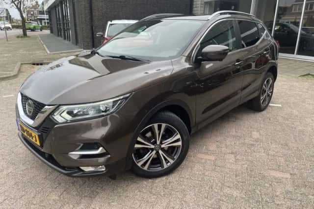 Nissan Qashqai (2018) thumbnail 2