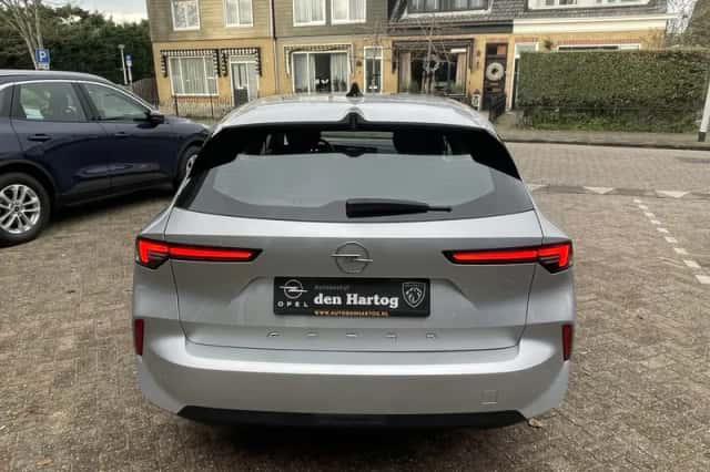 Opel Astra (2024) thumbnail 5