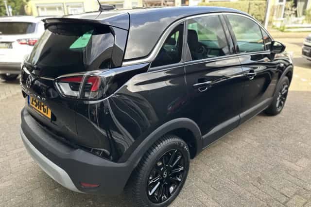 Opel Crossland (2022) thumbnail 3