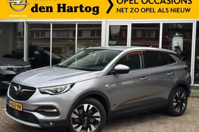 Opel Grandland (2021) thumbnail 2