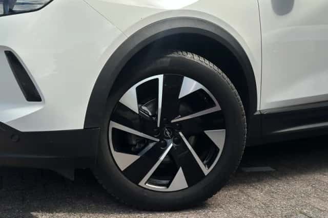 Opel Grandland (2025) thumbnail 4