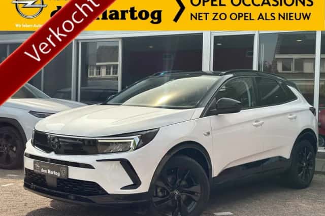 Opel Grandland (2024) thumbnail 2