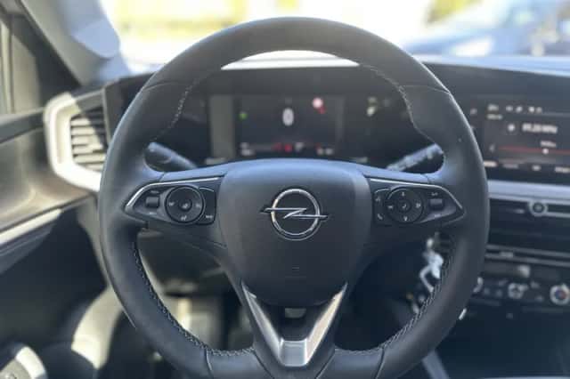 Opel Mokka (2023) thumbnail 4