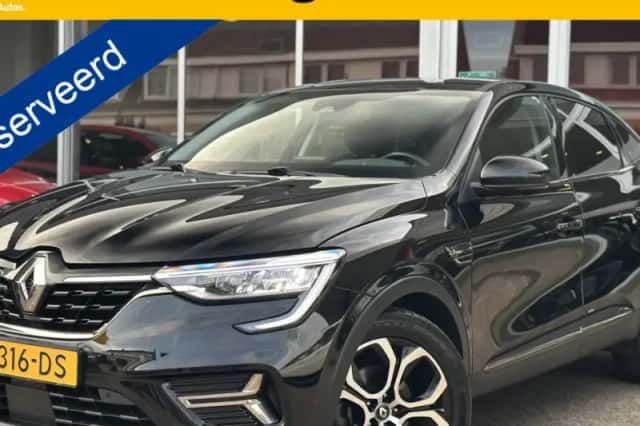 Renault Arkana (2022) thumbnail 1