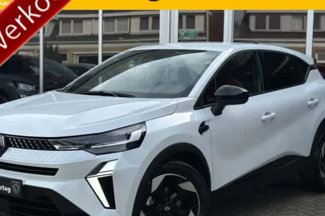 Renault Captur (2025) thumbnail 1
