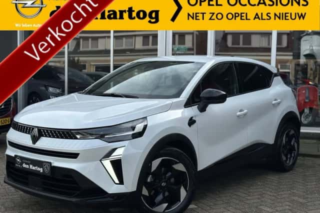 Renault Captur (2025) thumbnail 2