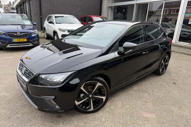 SEAT Ibiza (2025) thumbnail 3