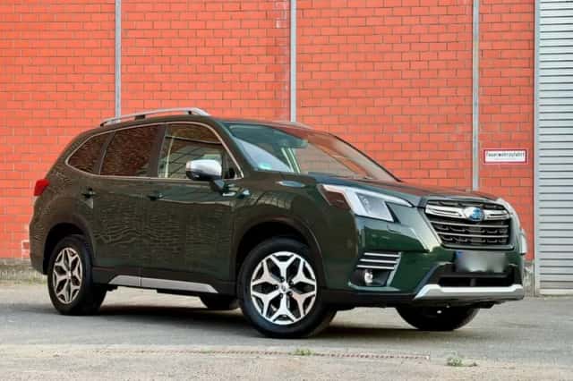 Subaru Forester (2022) thumbnail 2